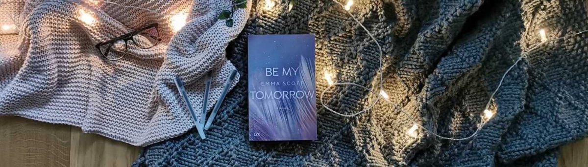 leipziglauscht's tweet photo. «Über Schuld, Schmetterlinge und Licht» heißt Zora Taubes Rezension zu Emma Scotts New Adult Roman «Be My Tomorrow»: https://t.co/DsUJWIUYgg
Foto: Cover von «Be My Tomorrow» © Zora Taube https://t.co/XTRrIpDXML