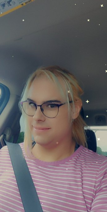 My job is not ready for this bad bitch to show up  HAPPY PRIDE EVERYONE https://t.co/hVP9YzlqSU<a href="/tag/transdayofvisibility"class="tags"><span>#transdayofvisibility</span></a>