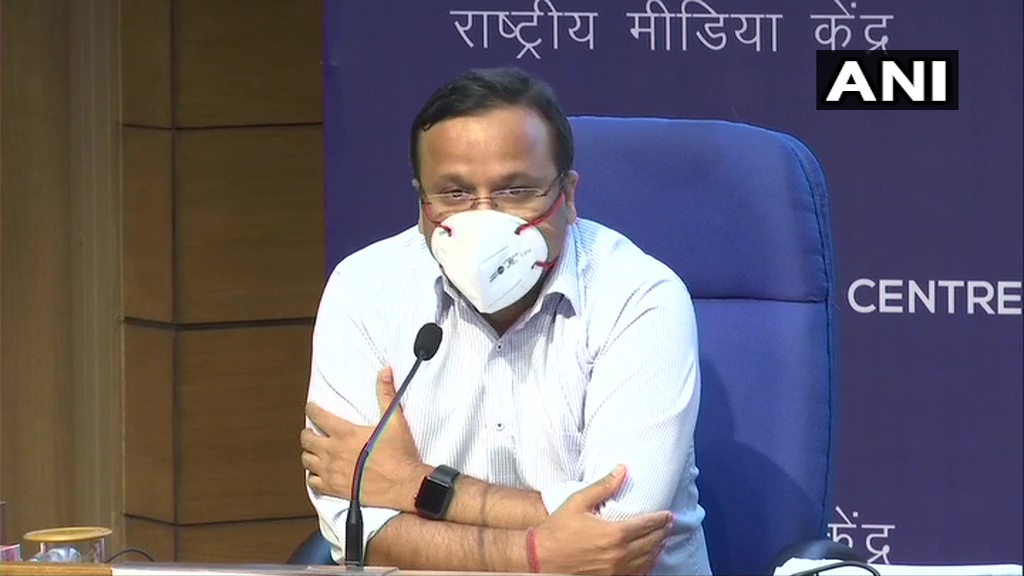 ANI's tweet image. Active cases are down by 50%, 1.3 lakh decrease in active cases in a day. In 30 states/UT, cases have been consistently declining for one week, it's a positive trend: Lav Agarwal, Joint Secretary, Union Health Ministry