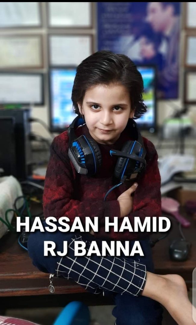 KishwerKhan16's tweet photo. Hassan Hamid (RJ Banna) is World's Youngest Broadcast Radio Presenter and he is Youngest Kashmiri to have a Guinness World Record. 💫🤍
#HassanAlbanna #youngest #RjBanna #youngest #broadcast #radio #presenter https://t.co/0GpidolTZG