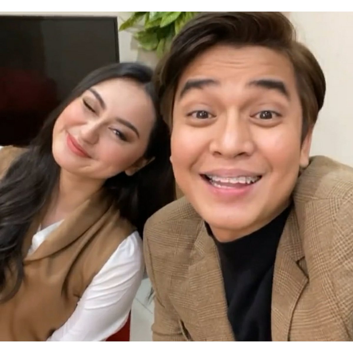 BTama86's tweet photo. #BILMESOVJLAGI https://t.co/C7e2bt7fIC