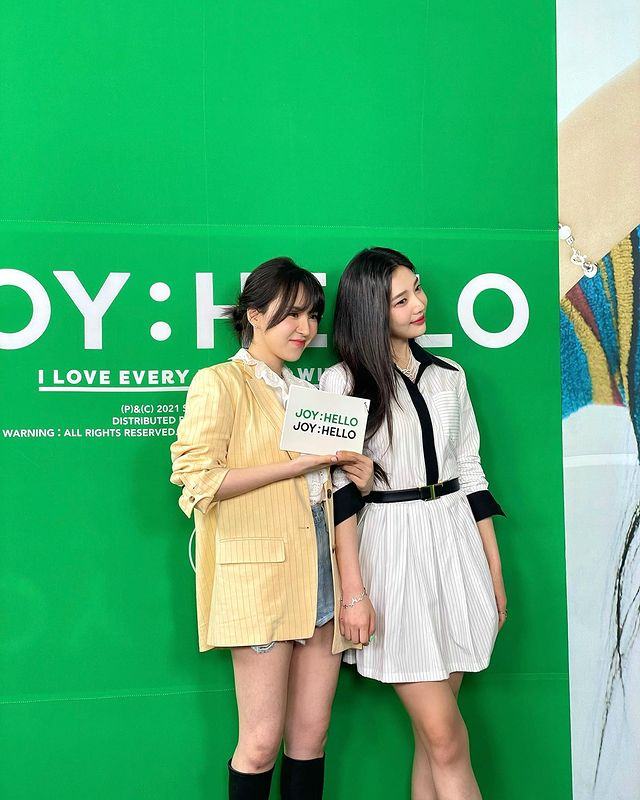 Red Velvet Brasil 💚 Hello tweet media