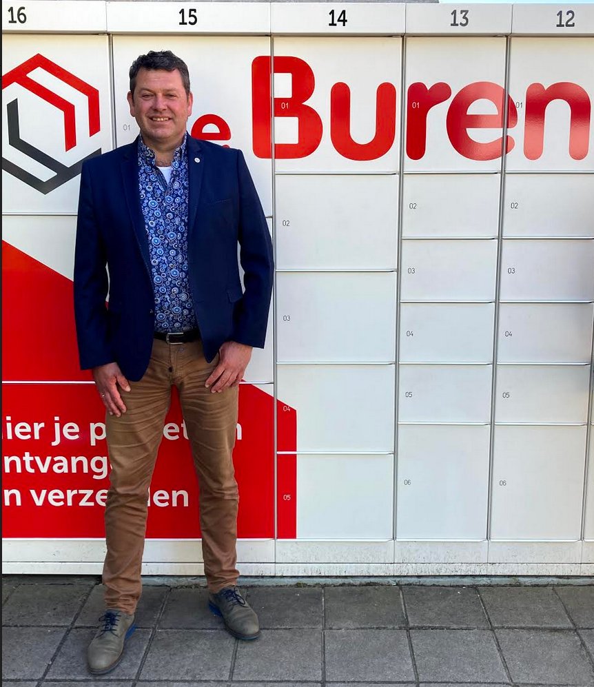 Het team van De Buren groeit gestaag en graag zetten wij onze nieuwe collega's in het zonnetje! Taco Tjalkens komt ons team versterken als nieuwe accountmanager. Welkom Taco!

#duurzaamondernemen #logistiek #ecommerce
