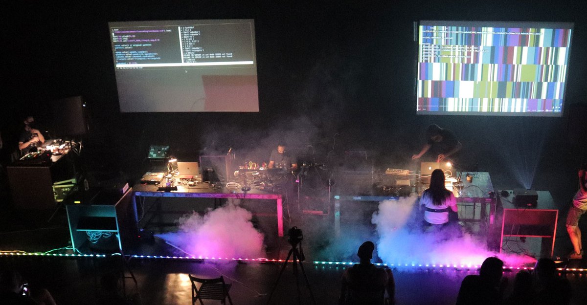 🔥Ens veiem a la Biennal #CiutatiCiència! On-the-fly, projecte europeu liderat per Hangar, hi presenta 2 propostes: La nit – Live coding i La nit – Pecha Kucha express i live coding! 

📆11 de juny
🕜20 h
📍Plaça Comercial
ℹ️bit.ly/3uESFZ4