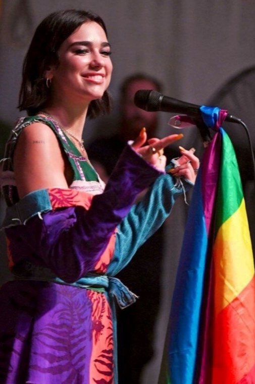 dualipaforlife's tweet photo. happy pride month from dua lipa
#loveislove https://t.co/khiv1S4eyM