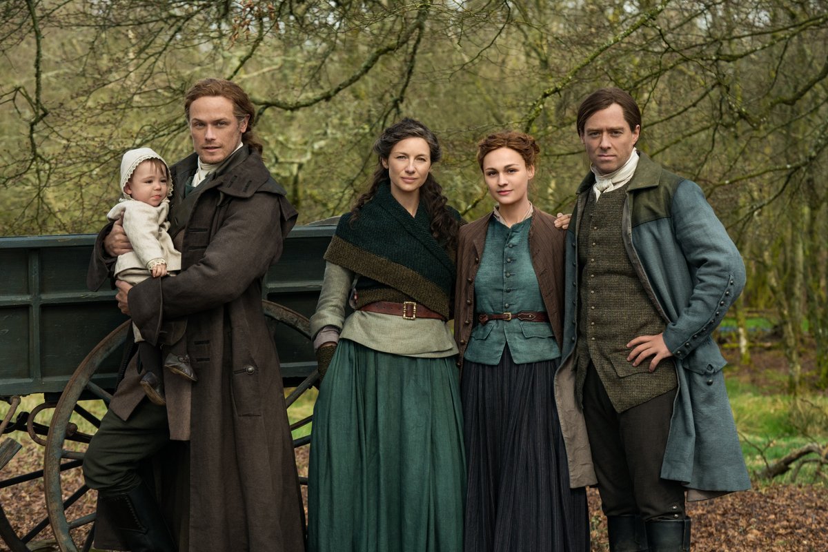 It wouldn't be #WorldOutlanderDay without a competition! For the chance to win an Outlander photo signed by one of the cast just retweet this tweet and follow <a href="/SonyPicsAtHome/">Sony Pics at Home</a>! T&amp;Cs: bit.ly/WorldOutlander…