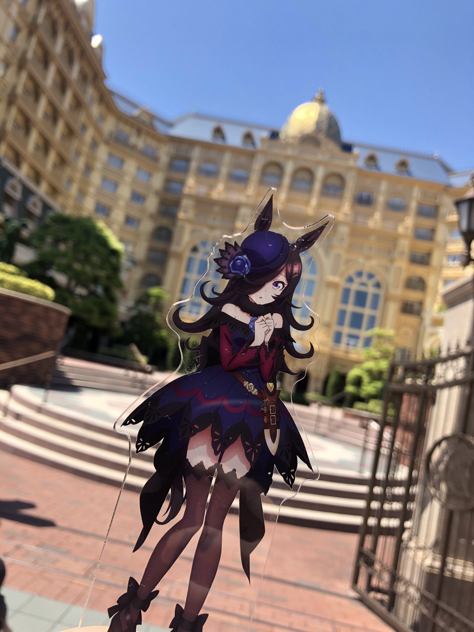 Twitter 上的 きいろ アクスタの撮り方全然分からんちだけど貴女はお嫁さまみたいで可愛いよライス T Co Kvjad52wor Twitter