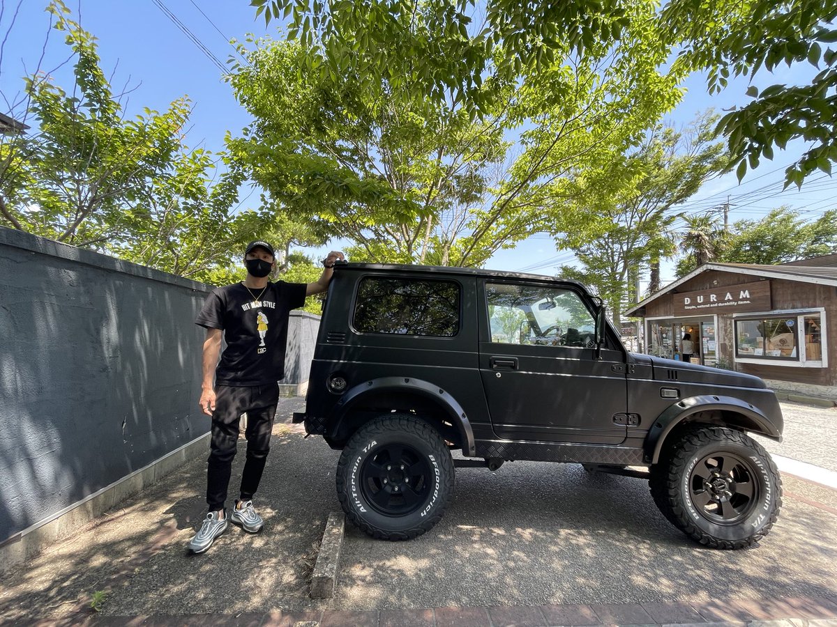 aodonkey's tweet image. こうみるとジムニーかわいいな

#ジムニー
#jimny
#ja22 
#マットブラック
#ジムニーのある生活
#ジムニー乗りと繋がりたい