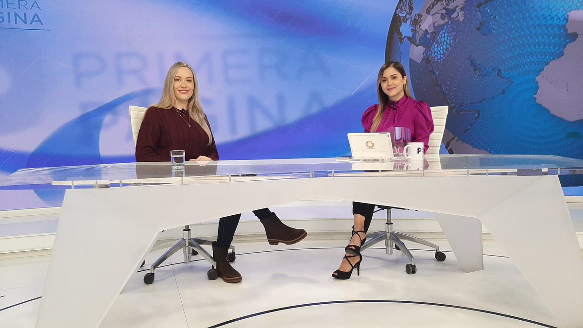 primerapagina's tweet photo. Ahora en @primerapagina @danielajsalasf entrevista a María Gabriela Briceño Superintendente de @SUMAR_OFICIAL sobre el Registro Único de Caracas.

Siguenos con la etiqueta #primerapagina https://t.co/3DRJZ8dw0t