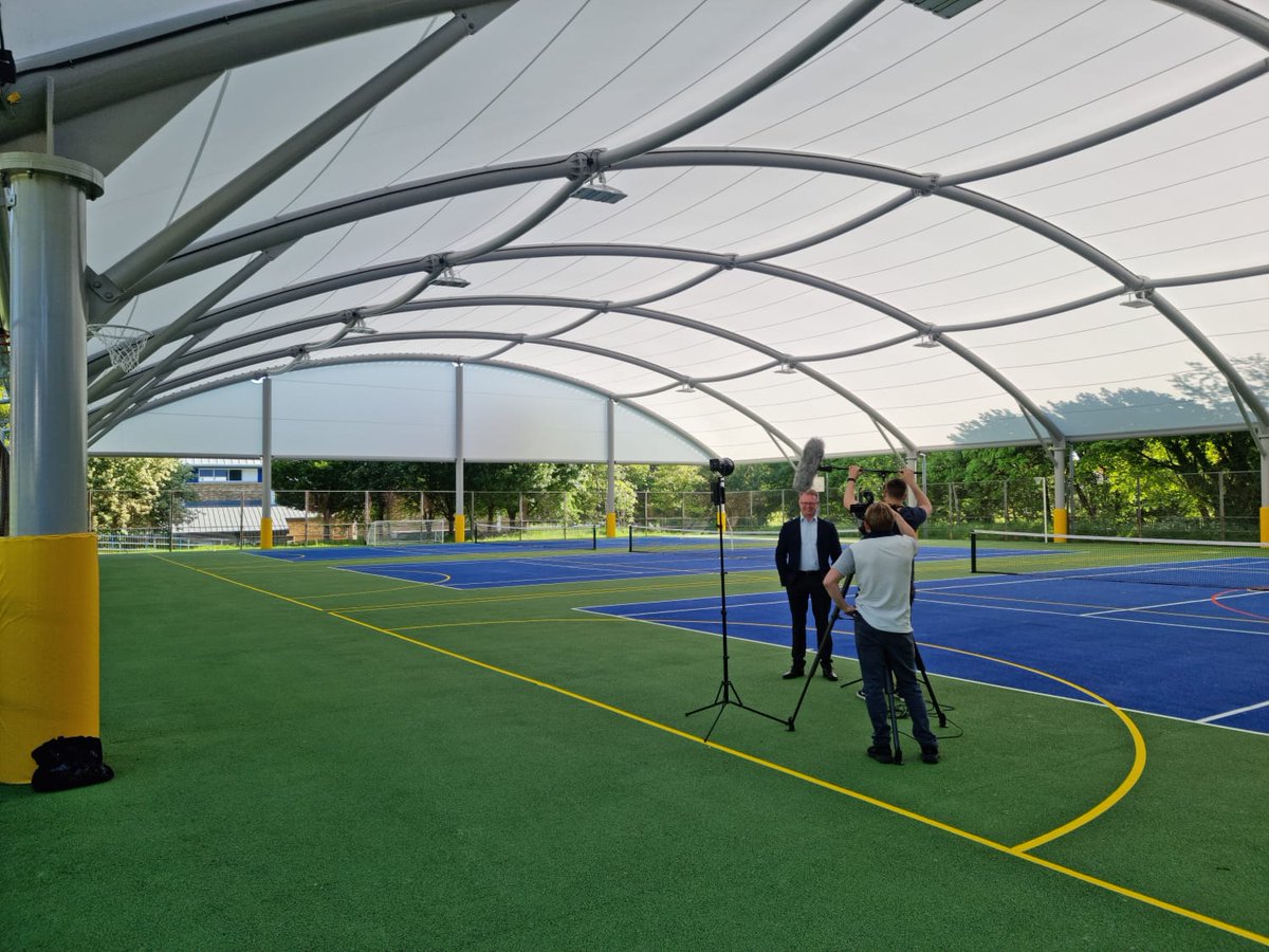 streetspaceUK's tweet image. Today we're filming with @CopperTreeMedia at one of our latest All Weather Sports Canopy projects! National Account Director, Nigel Deacon, will be talking through some of the key design aspects for this type of structure, providing safer and more enjoyable sport.