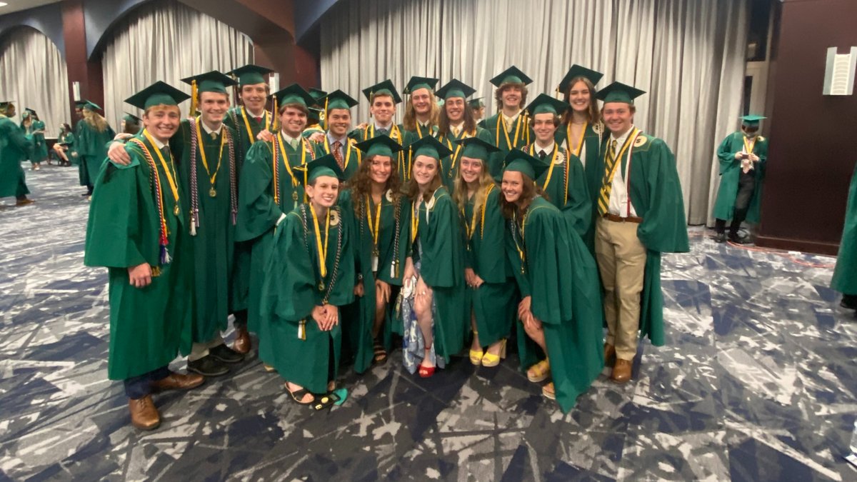EHGCole's tweet photo. What a special first group of @Synnovationlab students.  Creative, leaders, relationship based, a joy to work alongside.  They have truly changed @shs_highschool 

We will miss you as you go off to do great things!

First Alumni meeting at Friendsgiving!

#SynnovationDifference https://t.co/o91q4iNUP3