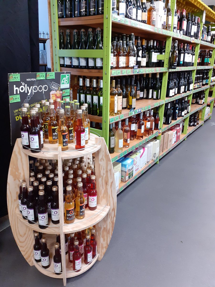 holypop's tweet photo. Une belle mise en avant des sodas Holypop au Biocoop de Saint Egrève ! 
#sodabio
#holypop 
#casabiosaintegreve https://t.co/J1fhUcnNdw