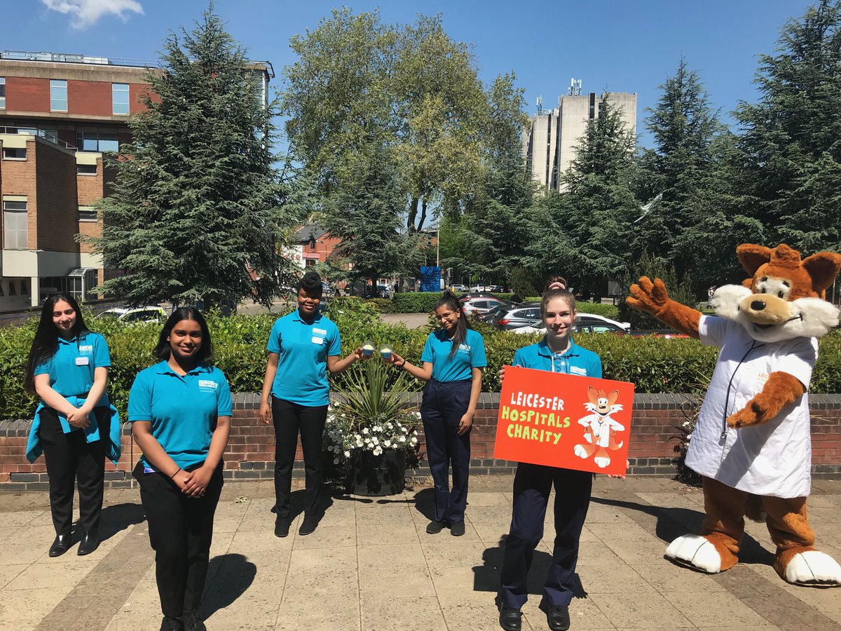 UHL Volunteer Services (@leicvolservices) on Twitter photo What a lovely day for our young <a href="/PearsFoundation/">Pears Foundation</a> volunteers at <a href="/Leic_hospital/">Leicester's Hospitals</a> to celebrate Volunteers Week with <a href="/DrFoxLHC/">Leicester Hospitals Charity</a>! Thank you all #VolunteersWeek What a lovely day for our young <a href="/PearsFoundation/">Pears Foundation</a> volunteers at <a href="/Leic_hospital/">Leicester's Hospitals</a> to celebrate Volunteers Week with <a href="/DrFoxLHC/">Leicester Hospitals Charity</a>! Thank you all #VolunteersWeek