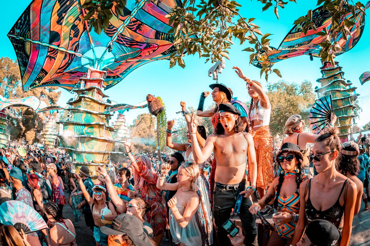 Today is the LAST DAY to purchase your LIB 2022 tickets in the Lightning Sale! You have until 11:59pm ⚡️ tixr.com/e/23865