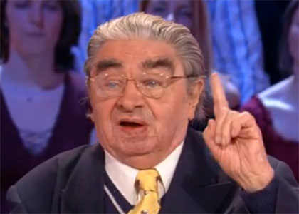 Stef on X: "Jacques Capelovici dit Maître Capello animateur de jeux  télévisés il participe aux Jeux de 20 heures de France 3 puis comme arbitre  du jeu Des chiffres et des lettres -