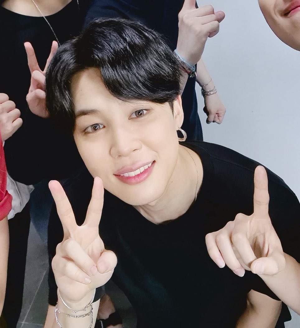 축하해 깜장콩알앙🖤