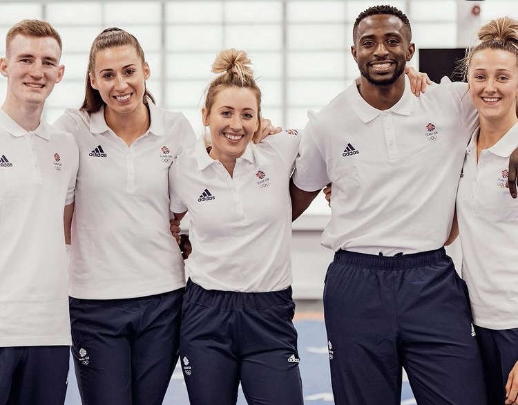 What a squad! 👊

Team GB's taekwondo athletes look excited to be heading to Tokyo this summer! 😃⚡️🇬🇧

#Tokyo2020