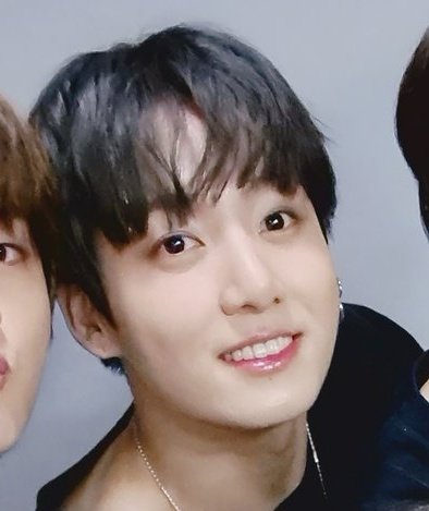 kooktamin's tweet photo. 하 얘 좀 봐 사랑으로 열심히 곱게 키워놨더니 도로 애기가 되어버렸네🤦‍♀️ 다시 첨부터 키워야되게 생김 https://t.co/tYQhw14K6o