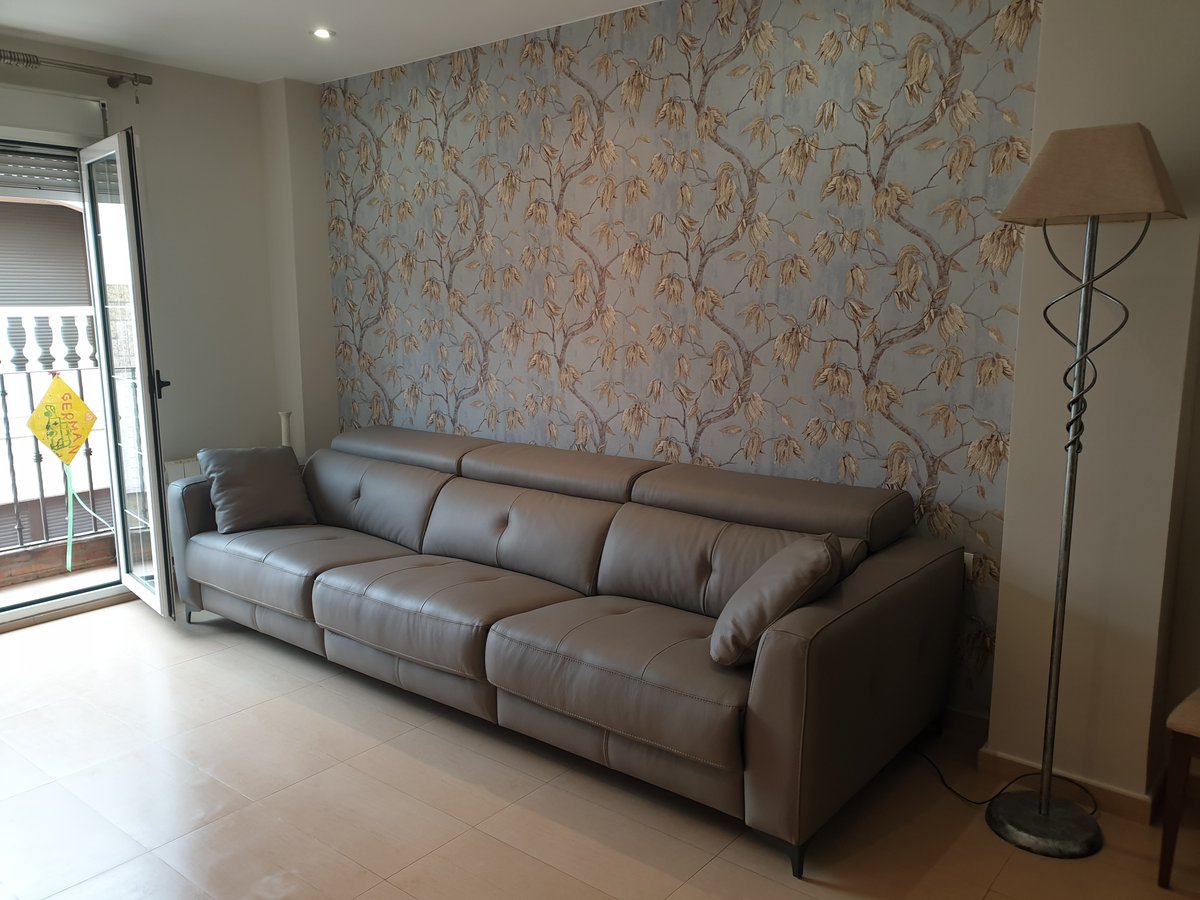 muebleschorda's tweet image. COMPLETAMOS UN COMEDOR EN ALZIRA.- - 
Buenos tardes a tod@s.
Os dejamos con la reciente instalación de un bonito y amplio sofá a medida j ... #CalidadEnTapicería #EstoresAMedida #EstoresEnrollables #SofásDeCalidad #SofásEnPielDeCalidad · Ir a la entrada · muebleschorda.com/completamos-un…