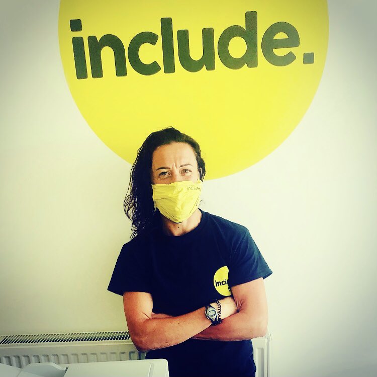 WelshieBerry's tweet photo. Based on our community @includeHub opinions (which we always listen too) my literally ‘been in sea pre work ‘couldn’t be arsed to do hair’ is the BEST way to wear my hair. ‘This suits u WAY more than being straight...’ um Yep! 🤣 🌈 #seahair #killercurls #alwayslistening 🤪🤣👌🏼 https://t.co/s9Z3FSROl5