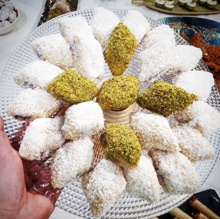 chakerayeb's tweet image. 