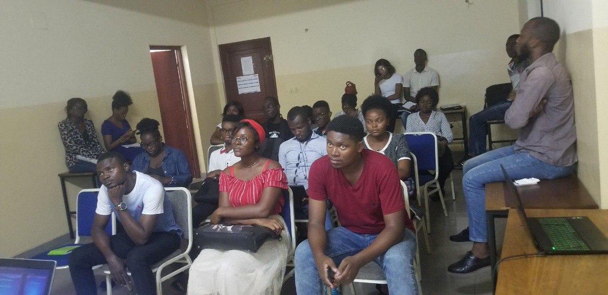 LeSeedMag's tweet image. Les yeux qui pétillent, la boule au ventre, la voix entrecoupée mais surtout un regard passionné ! ✨ C&apos;est à peu près l&apos;expression des pathers lors de la présentation des projets. du #xcodepath samedi dernier. A très bientôt pour la suite. 
#android #python #web