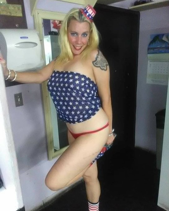 Happy memorial day yesterday. https://t.co/j4AC3ffu3X<a href="/tag/victoriapeaks"class="tags"><span>#victoriapeaks</span></a>