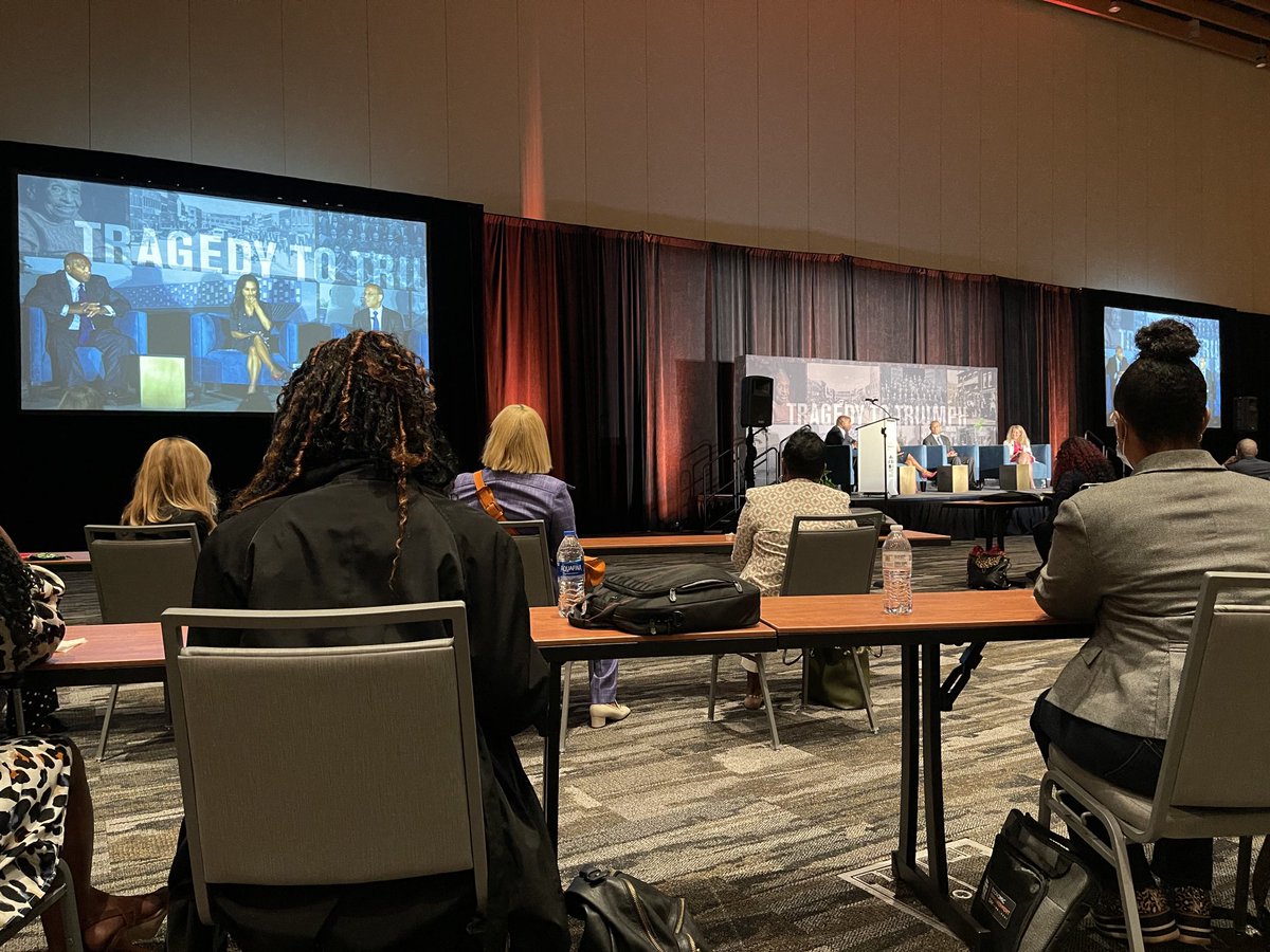 Hu2it's tweet image. “If we don’t raise our hands and fight for economic justice, nothing’s going to change.” -John W. Rogers, Jr., Ariel Investments #tulsatriumphs #buildintulsa