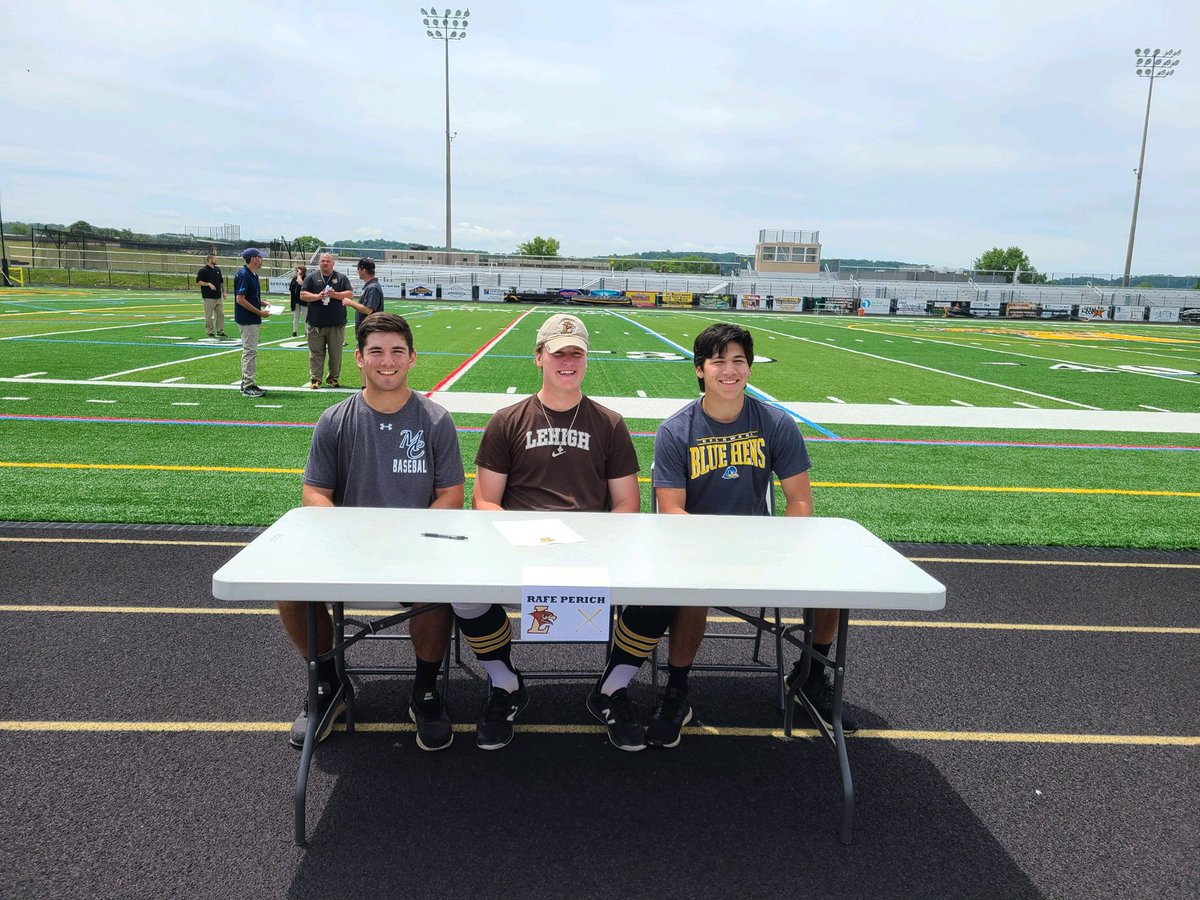 Northwestern Lehigh Baseball (@ndub_baseball) on Twitter photo Congrats to our 3 seniors going off to play baseball in college!
<a href="/N_Henry14/">Nick Henry</a> - Moravian
<a href="/PerichRafe/">Rafe Perich</a> - Lehigh
<a href="/CarterWelch11/">Carter Welch</a> - Delaware
Also a huge thanks to our AD for putting together a great ceremony for these seniors <a href="/nwlehighsd/">Northwestern Lehigh</a> Congrats to our 3 seniors going off to play baseball in college!
<a href="/N_Henry14/">Nick Henry</a> - Moravian
<a href="/PerichRafe/">Rafe Perich</a> - Lehigh
<a href="/CarterWelch11/">Carter Welch</a> - Delaware
Also a huge thanks to our AD for putting together a great ceremony for these seniors <a href="/nwlehighsd/">Northwestern Lehigh</a>