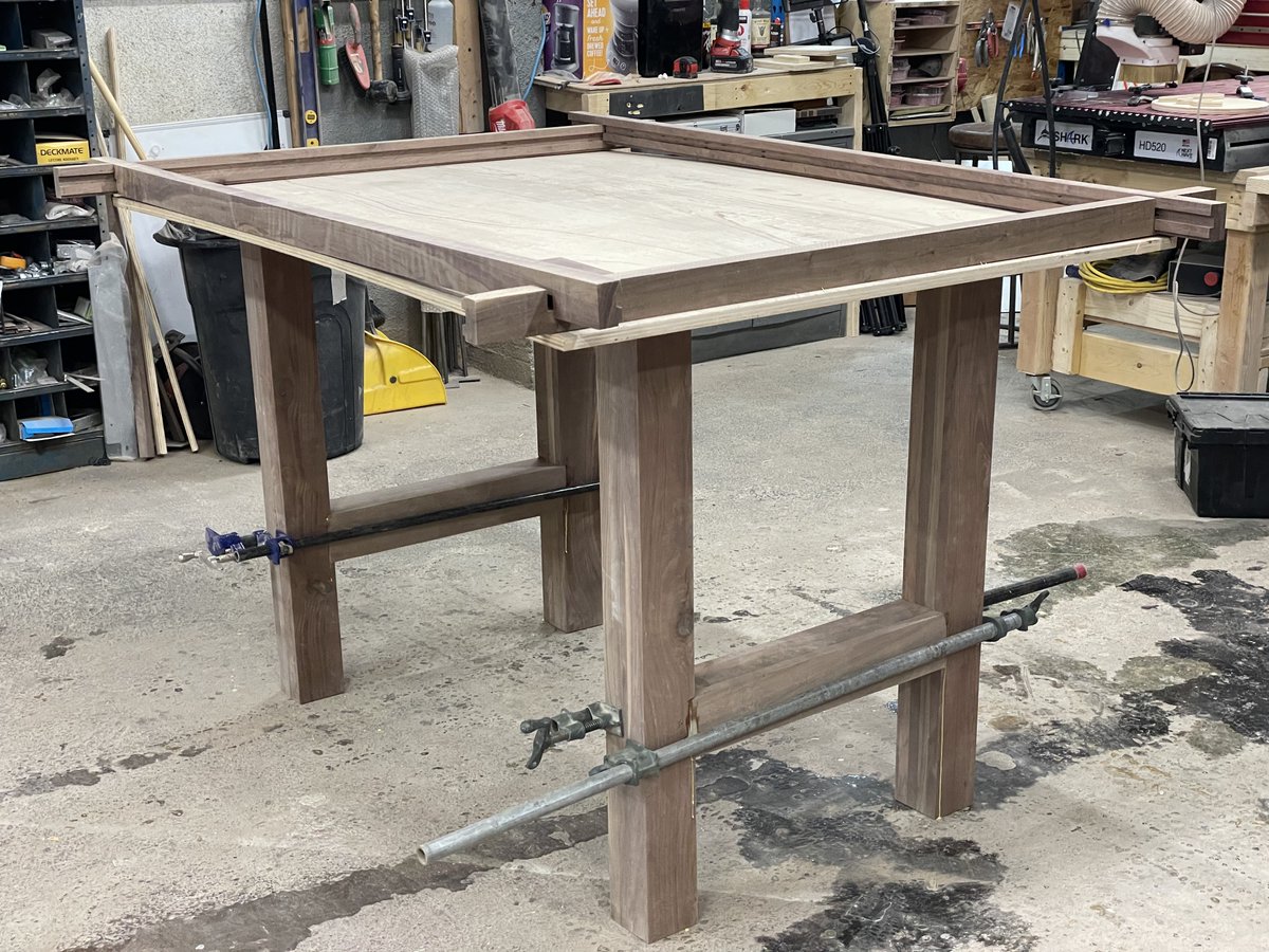 tabletopmakers's tweet photo. One table delivered this weekend and another one on its way to being built!! I sure do love walnut and so does our customers it seems.
.
#boardgamegeek #gloomhaven #minis #dice #dnd5e #dungeonsanddragons #pathfinder #boardgames #boardgametable #boardgamerpg #tabletoproleplaying https://t.co/9ezreserv5