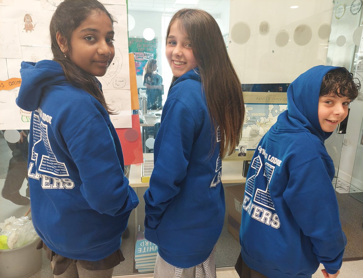 P7Calderwood's tweet photo. P7 are delighted with their leavers hoodies and ready to have a fantastic last month of primary school 🌟 #leavers2021 https://t.co/Jx5477BR7f