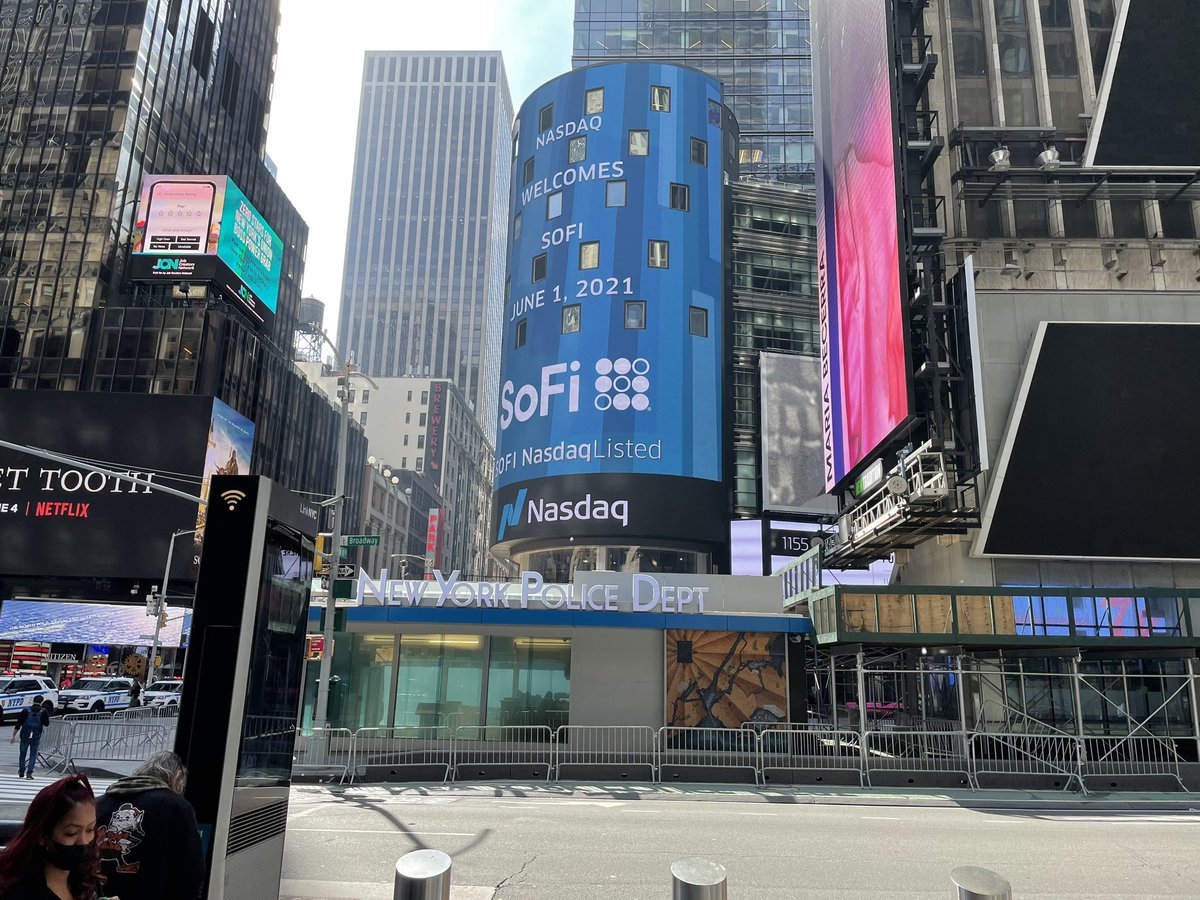 anthonynoto's tweet image. An exciting &amp;amp; proud day @sofi. SoFi has been built 1 person at a time standing on the shoulders of those that came before us. So today we thank all those that have come before us &amp;amp; all those that will help #sofi endure forever in serving our members to achieve their ambitions.