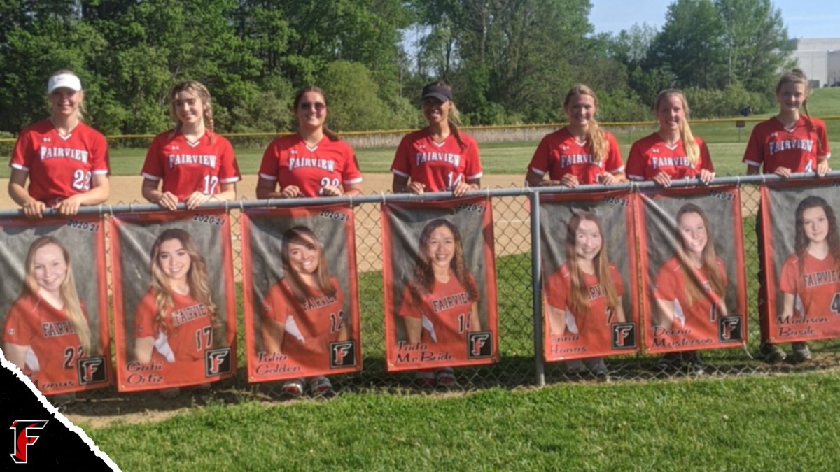 The softball season ended last night in a tough D-10 final.  A special thanks to our senior group; Chloe McManus, Gabi Ortiz, Julia Golden, Jada McBride, Jenna Hanas, Davina Masterson, and Madi Basile.  Best of luck in your future.