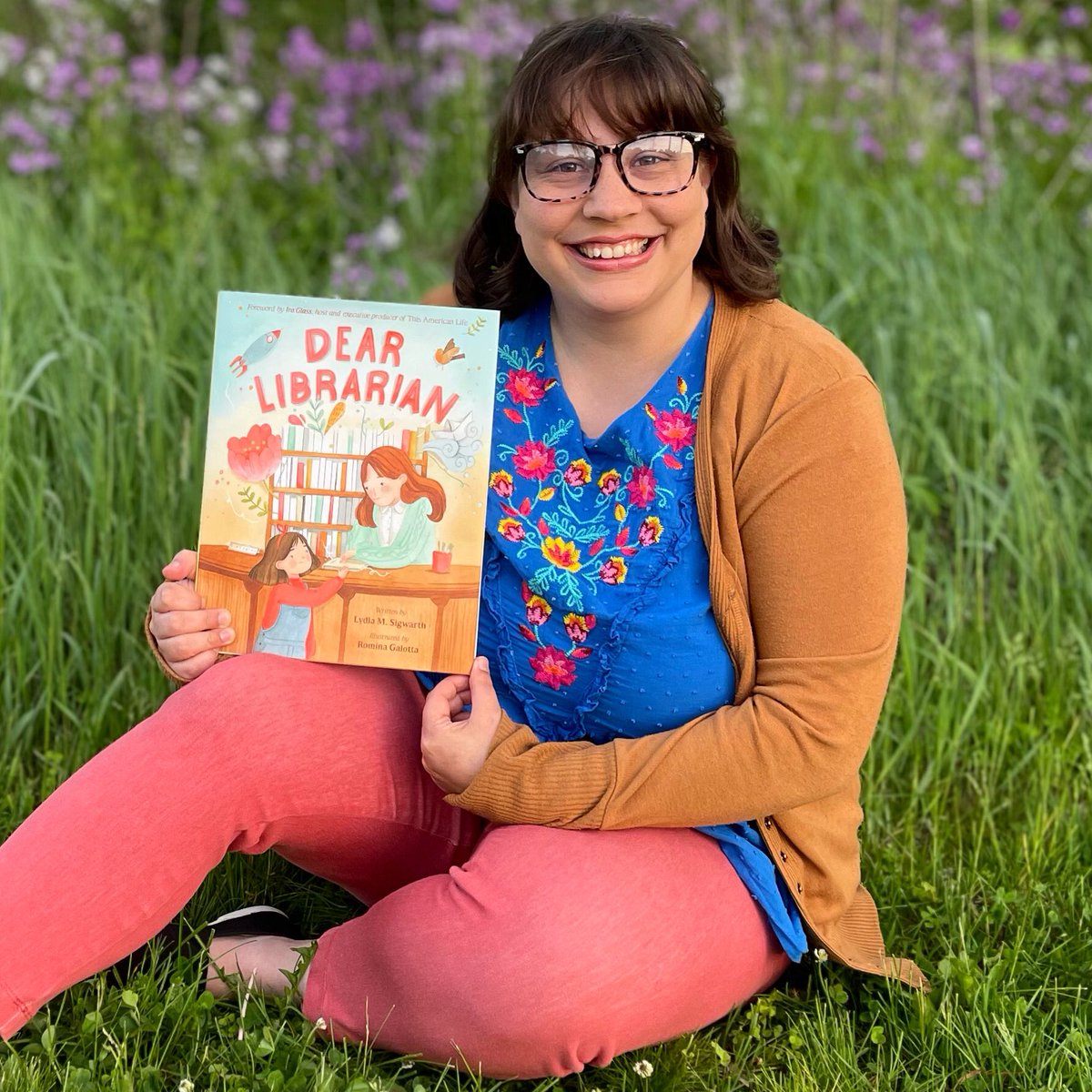 📚Lydia M. Sigwarth📚 tweet media