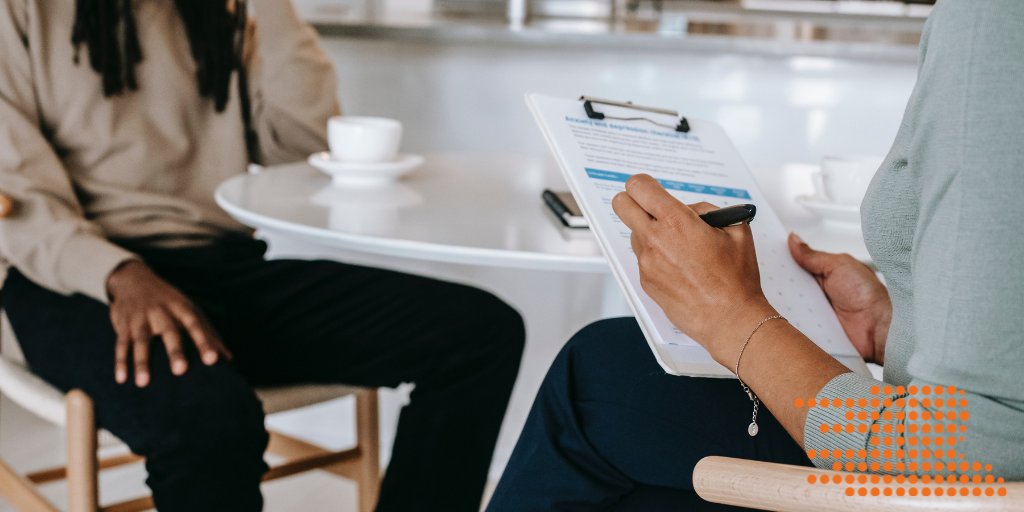 Tijdens de beoordelingscyclus wordt het functioneren van een werknemer en/of leidinggevende besproken. Met onze tips creëer je een betere beoordelingscyclus voor jouw personeel 👉 bit.ly/3fGVNQ2
