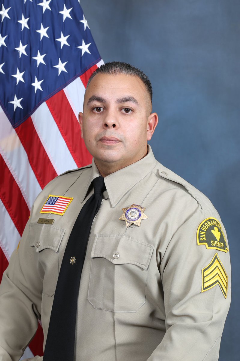 bigricanman's tweet image. Rest In Peace @sbcountysheriff Sgt Dominic Vaca who was ambushed &amp;amp; killed on 5/31/21 after a motorcycle pursuit. He was a 17 year veteran. Please retweet to honor him #BlueLivesMatter #BackTheBlue #EnoughIsEnough #StopKillingUs 💙🖤😞🙏🏼