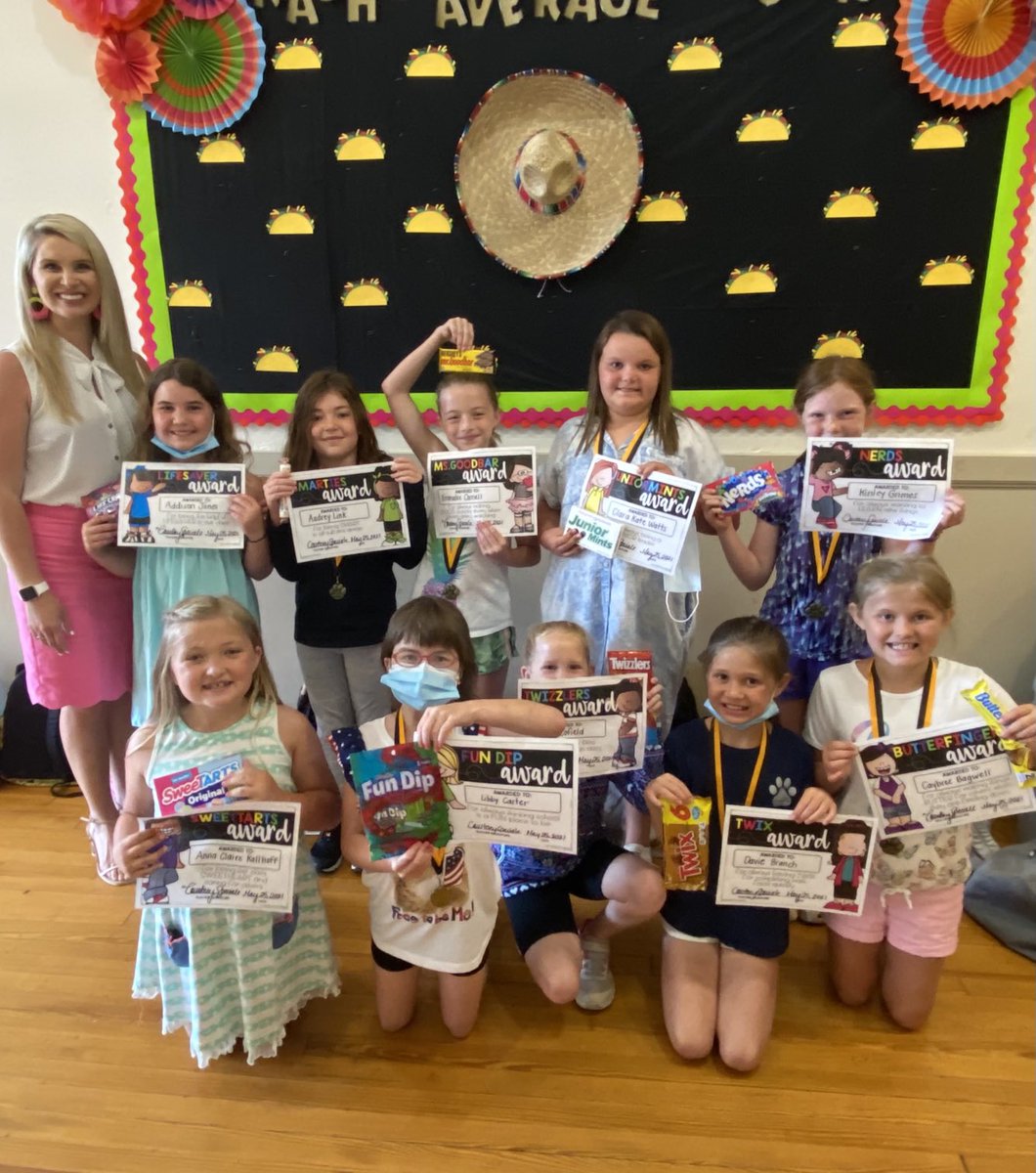 courtneyspecial's tweet image. Of course I’m proud of their academic achievements this year, but more importantly, I’m proud of the character that was developed within each child.The only way to teach the mind is to touch the heart first. Last class, “Speciale” class.⁦@EESPrincipal⁩  #specialeclass #13