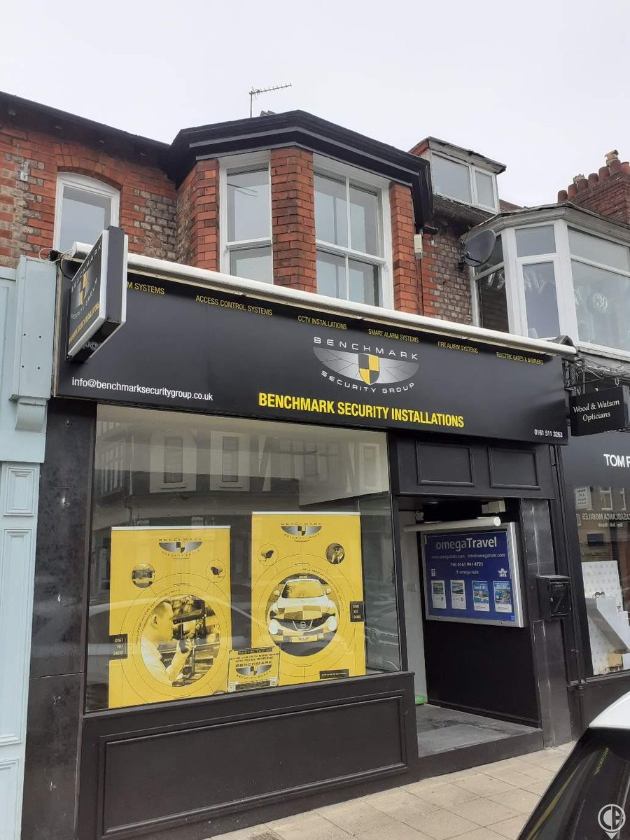 WePrintDesign's tweet image. New shop front signage manufactured and installed for Benchmark Security Installations in Hale, Cheshire.
#signage #shopfrontsign #printservices #manchesterprinters