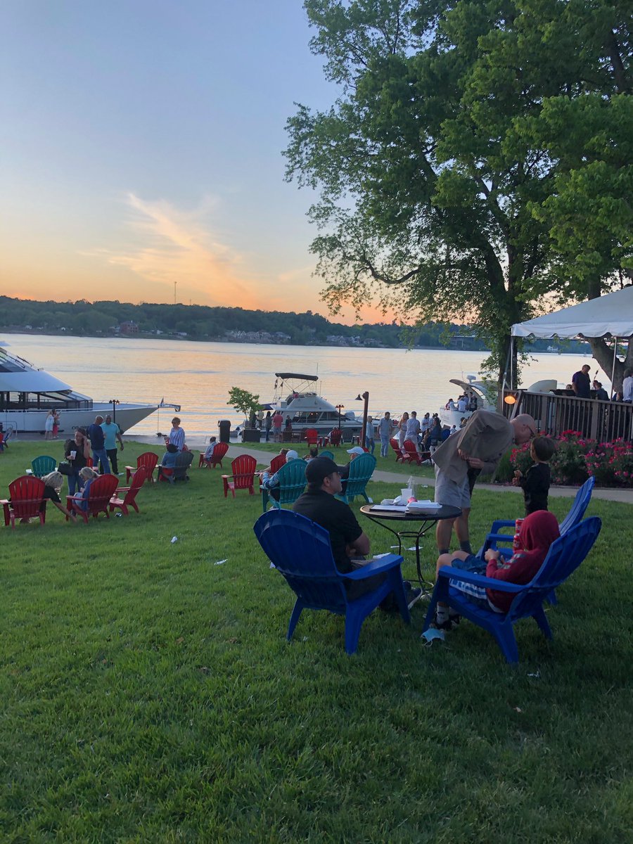 JennFiestaPrice's tweet photo. Post Covid start to the summer. Appreciating the little things just a little more. #captainquarters #sundaysunsets https://t.co/24MZXb2ED9