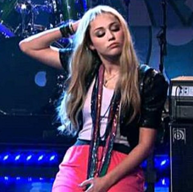 LALI LE PUSO TE QUIERO GONZALO AJFJJSJJAJDJSJ
el biza: