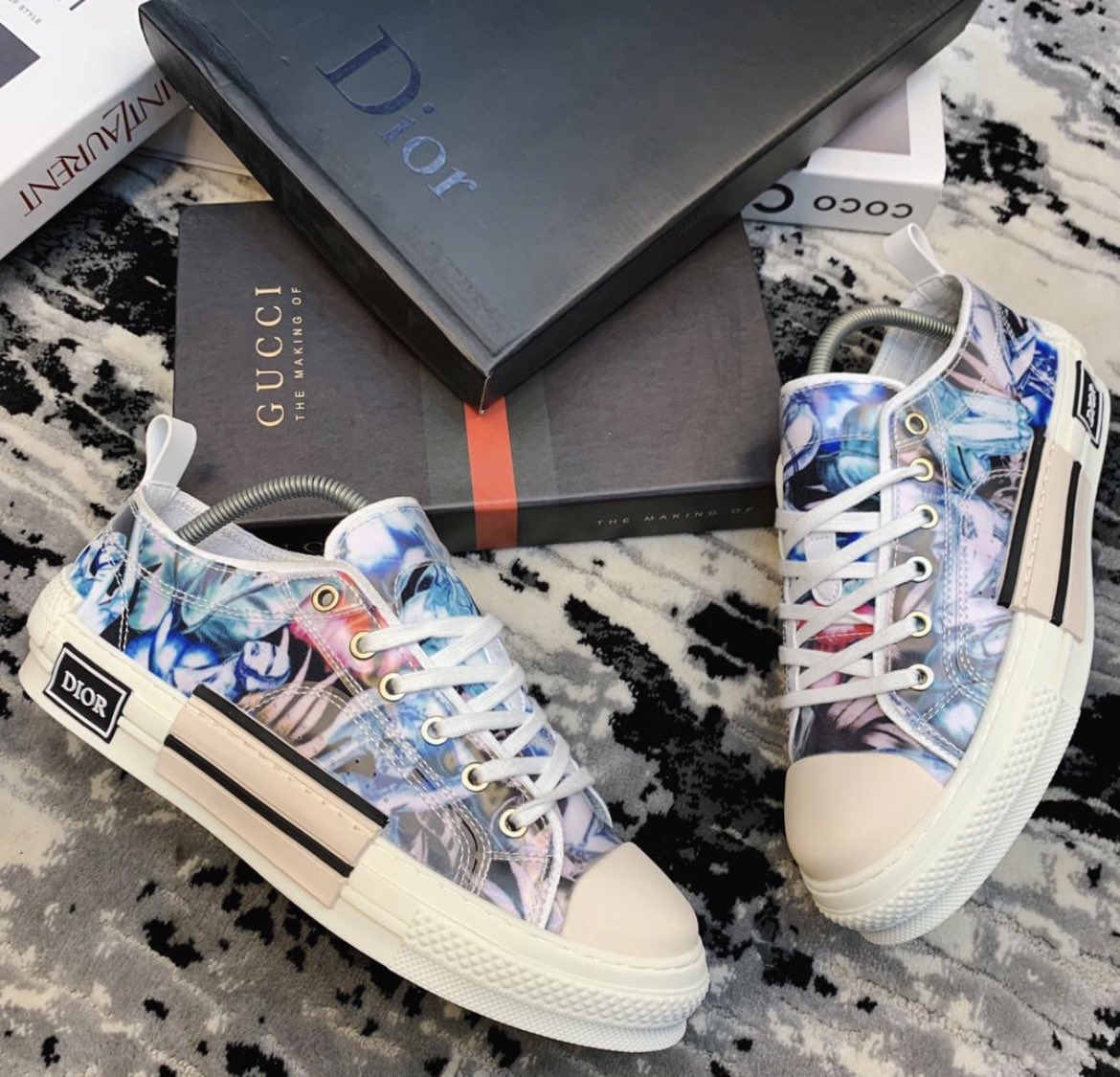 ShoeGuyOtis's tweet photo. 🥰🥰🎊🎊🎊 https://t.co/RESBbFYpk9