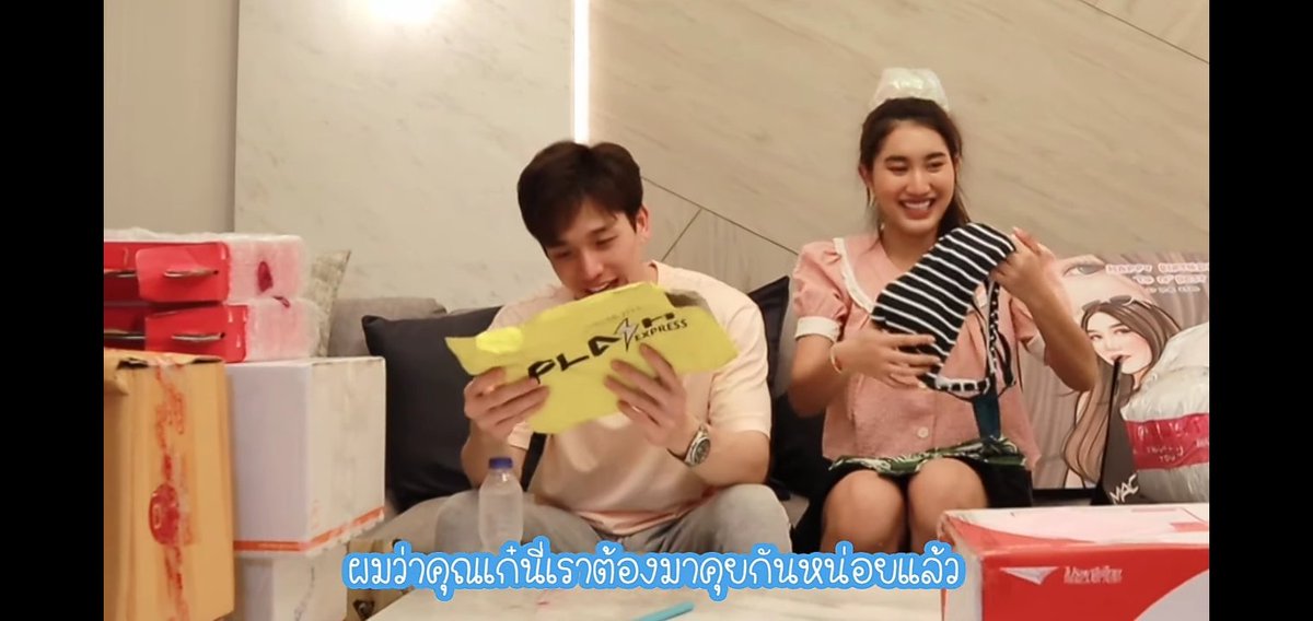 lovethebes_'s tweet photo. ฮาจริง5555​ @ChananchidaTho7
#ตงตงเบส https://t.co/xTd00GGZyS