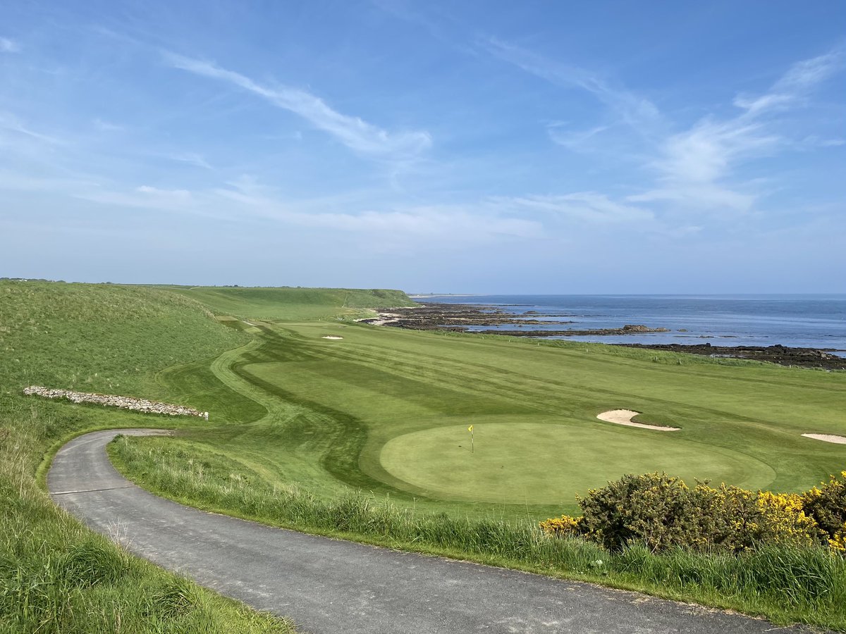 The sun finally came out today after days of haar (fog) on the coast. Great fun round as always <a href="/CrailGolf/">Crail Golfing Society</a> Balcomie - a great addition to any trip! #golftours #golfscotland  <a href="/VisitFifeGolf/">Visit Fife Golf</a> #linksgolf #fifegolf #adamsonlinks