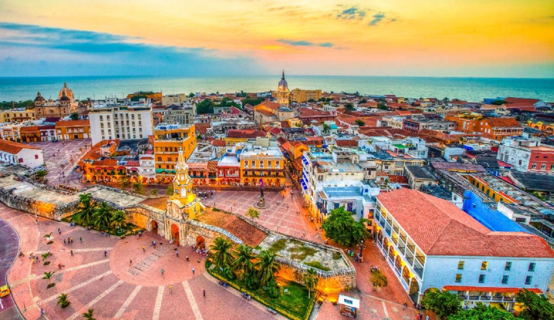 BUTERA5HAWNLJ's tweet photo. 1 de junio del 1533, se fundó la hermosa CUIDAD de Cartagena la cual hoy está cumpliendo 488 años.🇨🇴❤️⚡ https://t.co/MnlX4XfikT