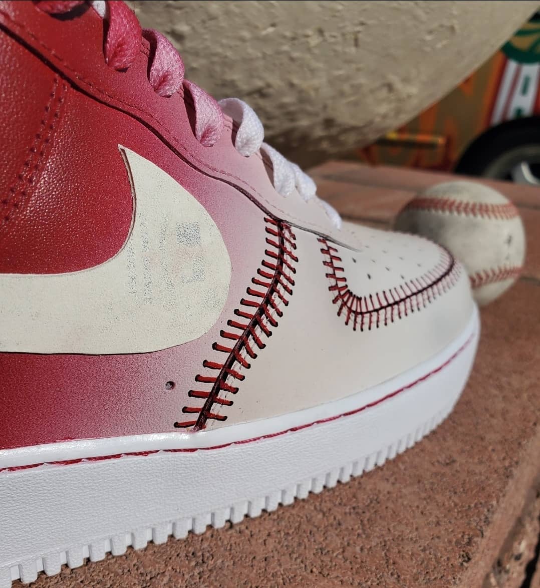 CuSTheArtist's tweet photo. Faded the laces to match the shoes, stitches all around the front, and actual baseball parts for the swooshes! #GoCougs
#WSU #Wazzu #WSUBaseball #baseball #college #angelus #custheartist #nicekicks #kicksonfire #custom #customkicks #kicks #NikeAF1 #sneakerhead #pnw https://t.co/98eWCaHRoy
