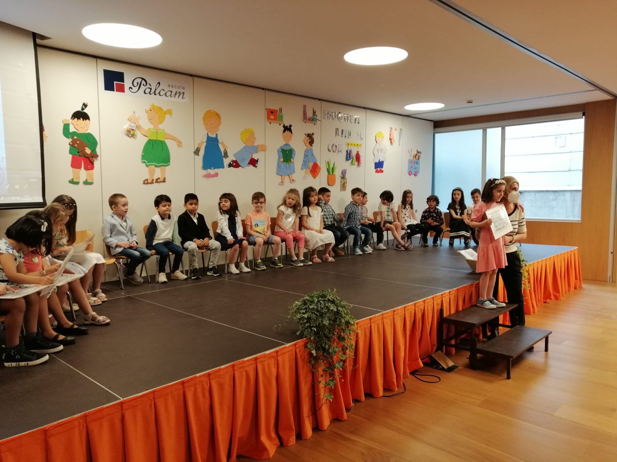 EscolaPalcam's tweet photo. Bonic comiat de la classe dels óssos polars🐻‍❄️ #P5. Aviat finalitzaran una etapa que ha estat meravellosa! #Infantil https://t.co/9HpgfdMihC