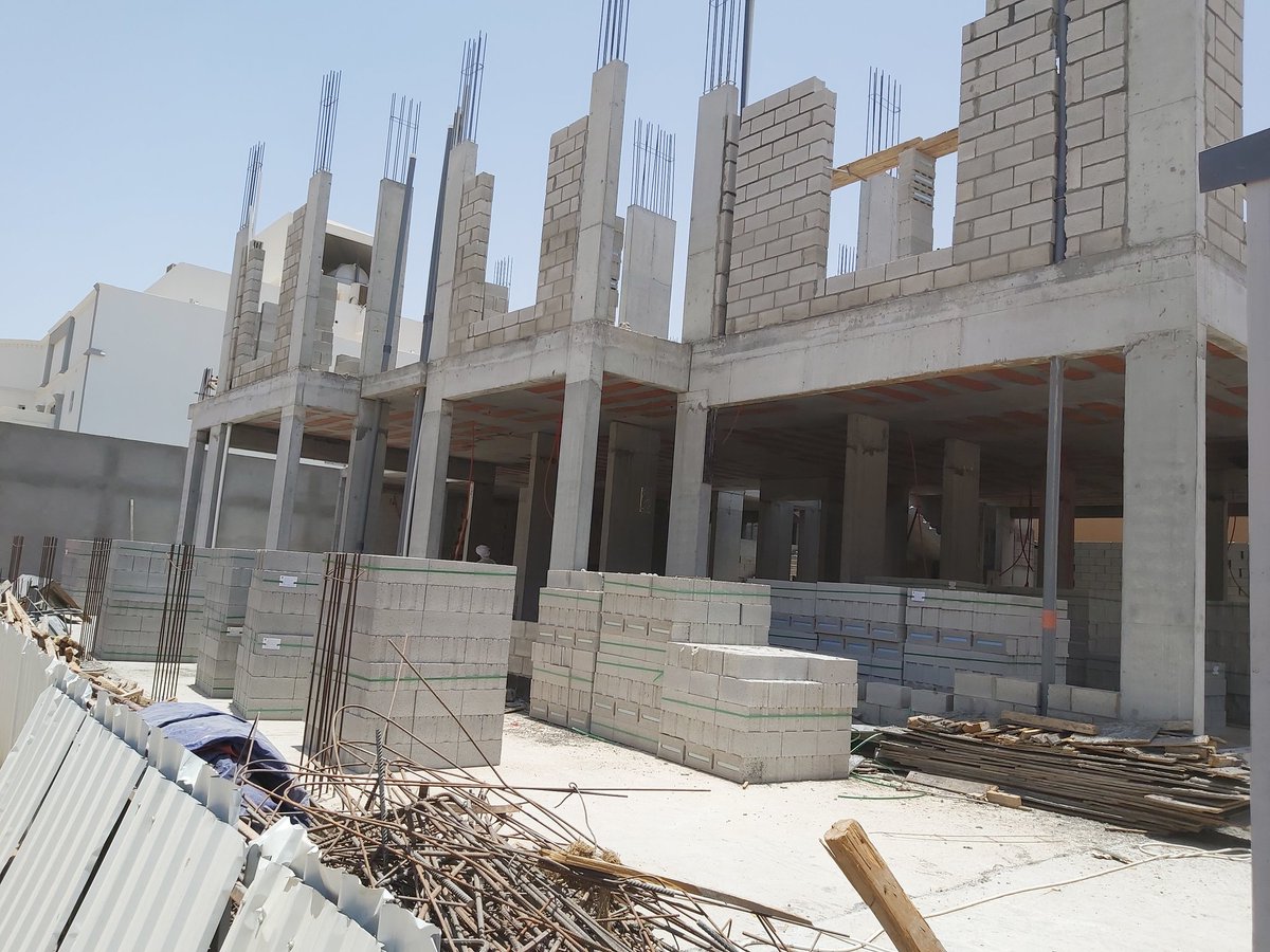 new_north2030's tweet photo. اتقان المقاول +جودة البلك = إبداع https://t.co/fZw3YhJ3gz