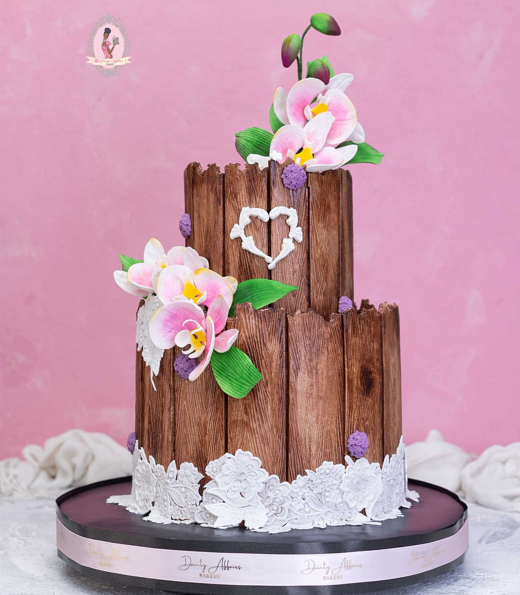 DaintyAffairs's tweet photo. Our two tier wooden texture design is all shades of beautiful. 

Sugar art that wins your heart. 

#DaintyAffairs https://t.co/rF3nsG0j4X