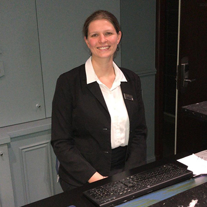 [#Témoignage / #Hôtellerie / #TunonStrasbourg]
Retrouvez le témoignage de Mélanie, Alumni de la formation Assistant(e) Tourisme &amp; Aérien, retraçant son parcours professionnel👩‍🎓🏨
> bit.ly/3vGwBP4