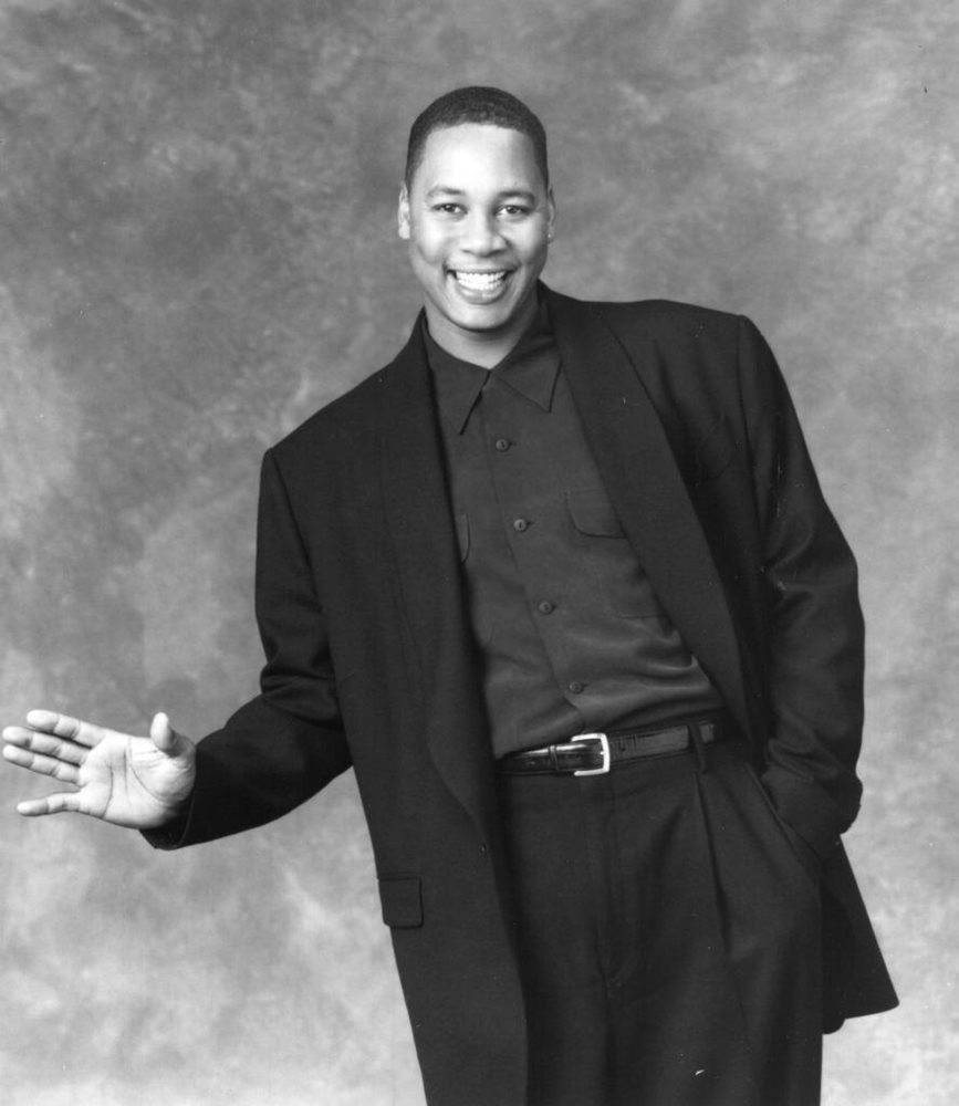 Happy Birthday to comedian Mark Curry known for his role as Mark Cooper on Hangin w/ Mr. Cooper.

Happy 60th 